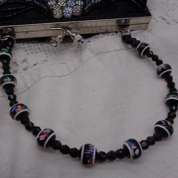 Vintage inspired Black Drape Bead & Flower Bead Evening Bag Purse - Picture 5 of 9